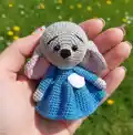 Tiny Elephant Finger Puppet Amigurumi Pattern step 3 - details and accessories