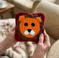 Lion Granny Square Pattern step 1 - construction progress