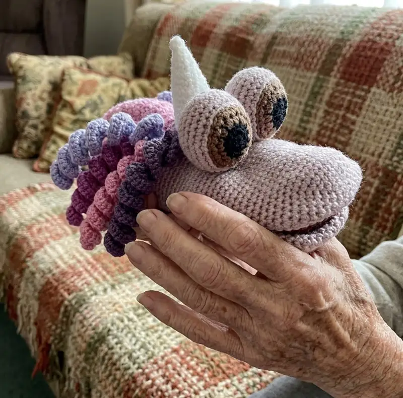 Quality crochet pattern: Unicorn Hand Puppet Amigurumi Pattern - Intermediate level guide with complete instructions
