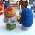 Nativity Crochet Amigurumi Pattern step 4 - final assembly and finishing