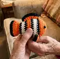 Clownfish (Nemo) Amigurumi Pattern step 4 - final assembly and finishing