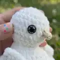 Dove Amigurumi Pattern step 3 - details and accessories