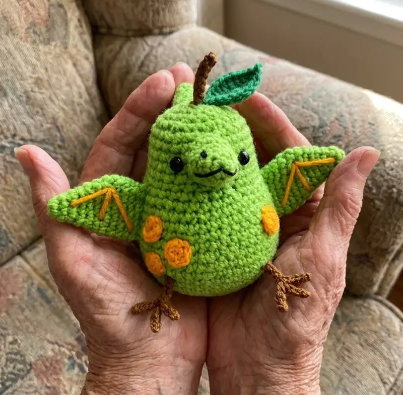 Complimentary Intermediate crochet pattern: Pearodactyl Amigurumi Pattern - Simple to follow guide
