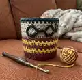 Harry Potter Cup Cozy Pattern step 3 - details and accessories