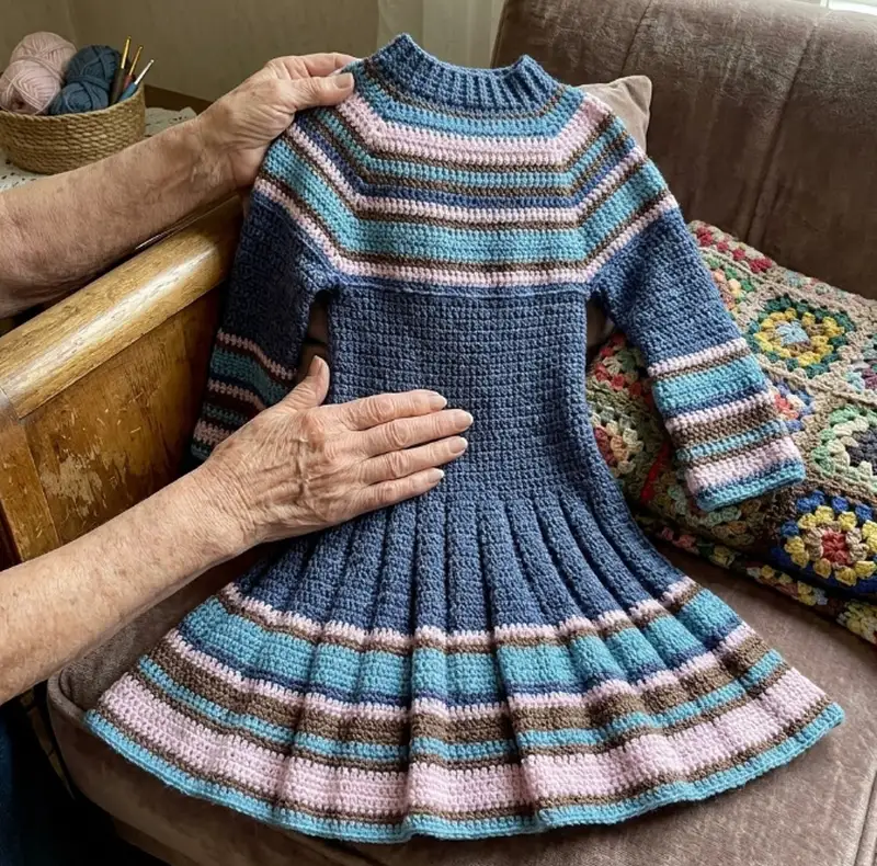 Complimentary Intermediate crochet pattern: Frozen Dress for Little Miss Knitting Pattern - Simple to follow guide