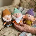 Seven Dwarfs Amigurumi Pattern step 4 - final assembly and finishing