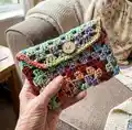 Granny Square Clutch Pattern step 4 - final assembly and finishing