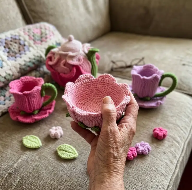 Complimentary Intermediate crochet pattern: Floral tea set Amigurumi Pattern - Simple to follow guide