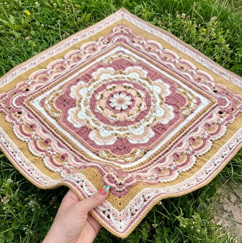 Complimentary Advanced crochet pattern: Blooming Joy Blanket Pattern - Simple to follow guide