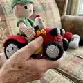 Farmer Teun and tractor Amigurumi Pattern step 2 - assembly progress