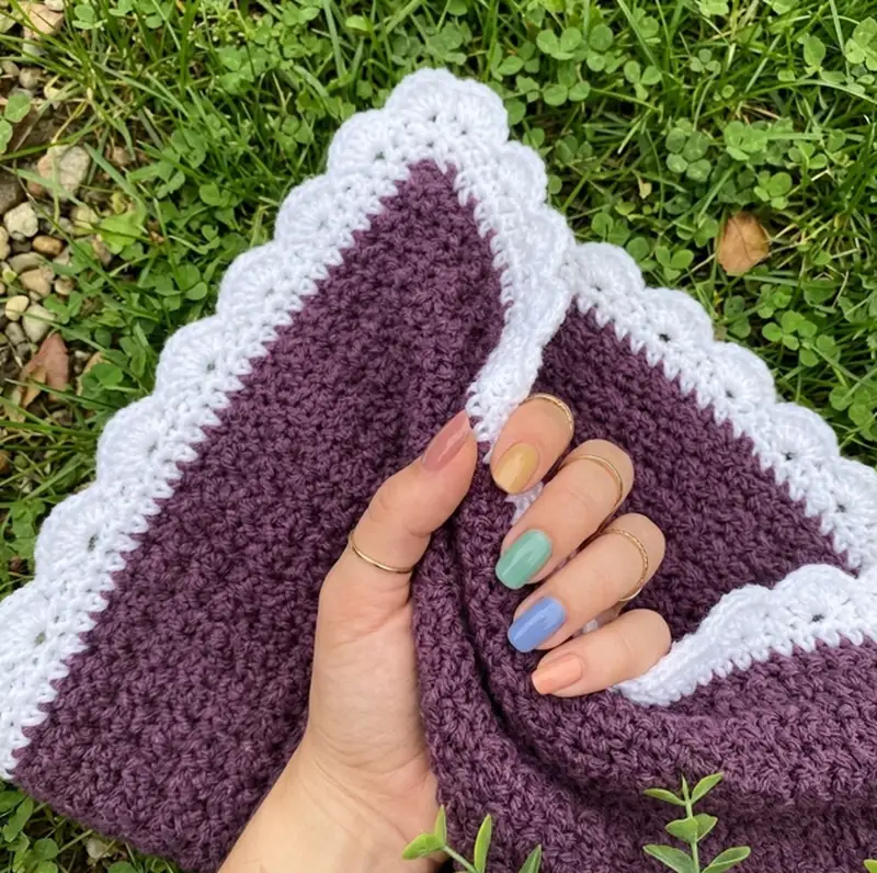 Complimentary Beginner Friendly crochet pattern: The Carissa Blanket Pattern - Simple to follow guide