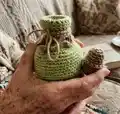 Magic Potion Amigurumi Pattern step 4 - final assembly and finishing