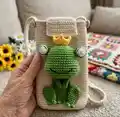 Frog Phone Pouch Amigurumi Pattern step 4 - final assembly and finishing