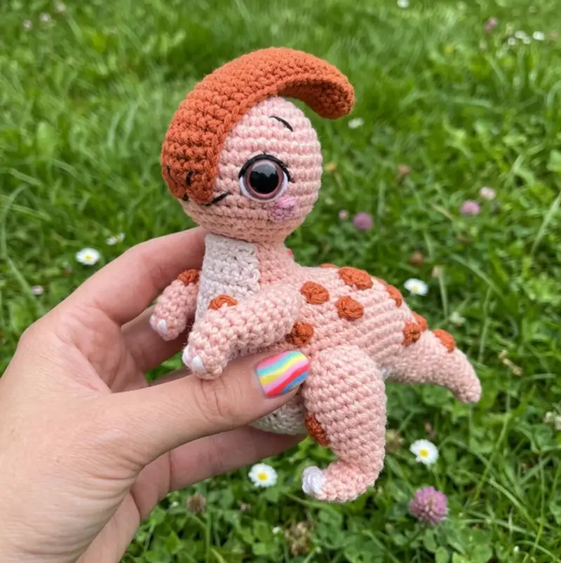 Quality crochet pattern: Parasaurolophus Ginny Amigurumi Pattern - Intermediate level guide with complete instructions